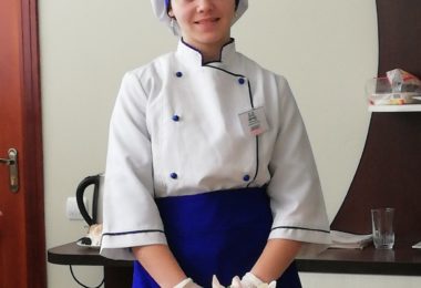 Захист дипломних робіт учнів 210 та 310-групи за професією «Кухар.Кондитер»